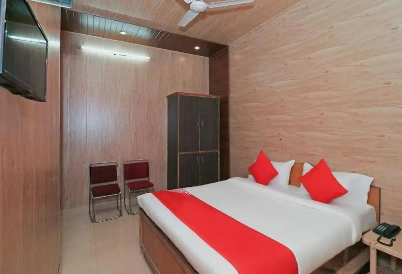 スタンダードルーム, Super Hotel O Mahalaxmi Palace