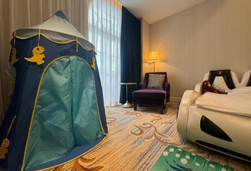 اتاق خانوادگی, Radisson Blu Forest Manor Shanghai Hongqiao   Near Necc