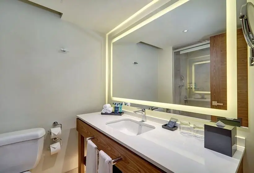 Deluxe Suite Sea View, Royalton Grenada, An Autograph Collection Allinclusive Resort