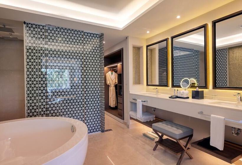 Deluxe Suite Sea View, Royalton Grenada, An Autograph Collection Allinclusive Resort