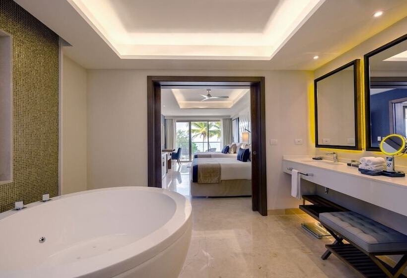 Deluxe Suite Sea View, Royalton Grenada, An Autograph Collection Allinclusive Resort