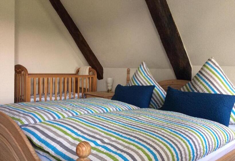 침실 2개 아파트, Altes Pastorat Langenhorn