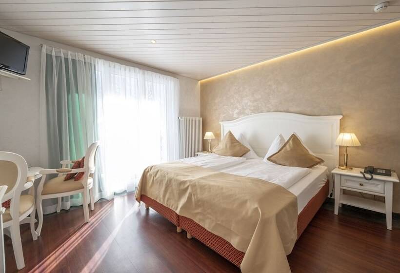 バルコニー付きスーペリアルーム, Seilers Vintage Hotel & Spa