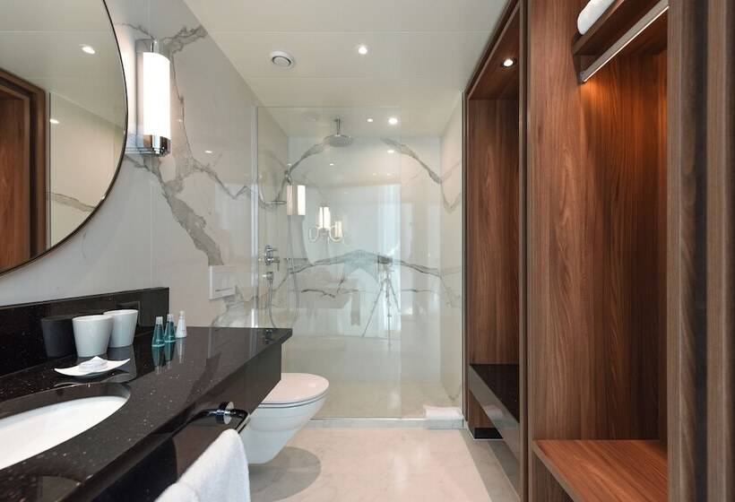 Quarto Deluxe, Astoria