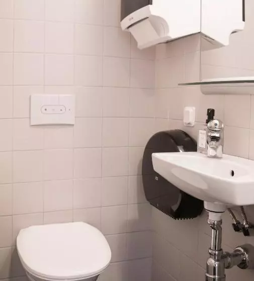 اتاق خانوادگی با سرویس بهداشتی مشترک, Best Western Kom Hotel Stockholm