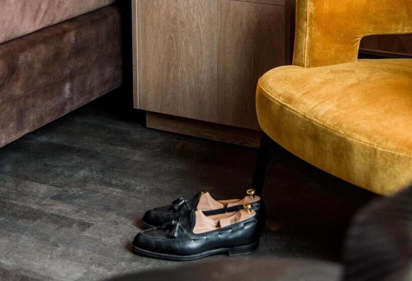 バルコニー付きスーペリアルーム, Billingehus