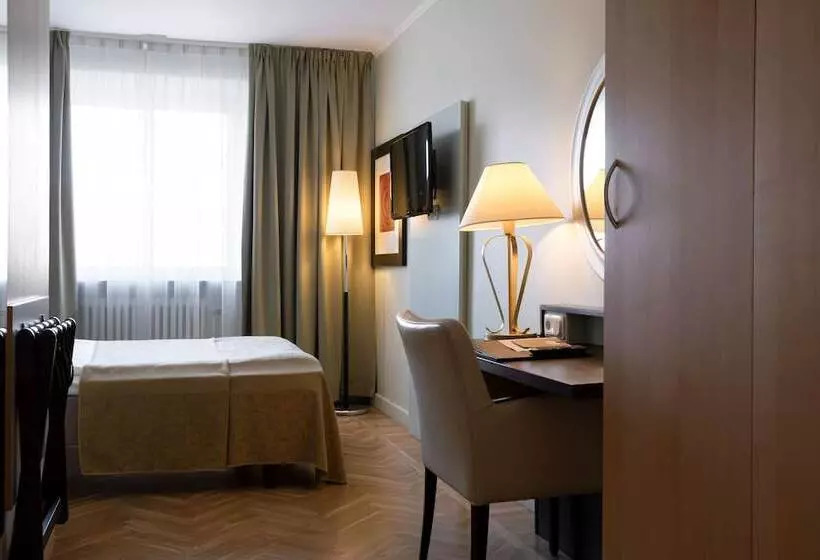 Standart Tek Kişilik Oda, Elite Stora Hotellet