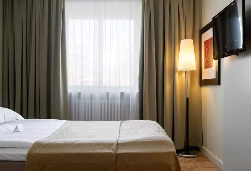 Standart Tek Kişilik Oda, Elite Stora Hotellet