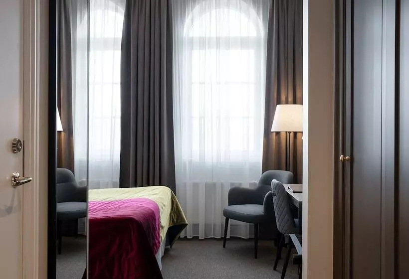 Superior Oda, Elite Stora Hotellet