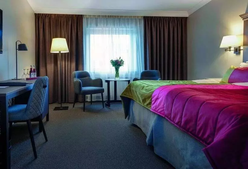 Delüks Oda, Elite Stora Hotellet