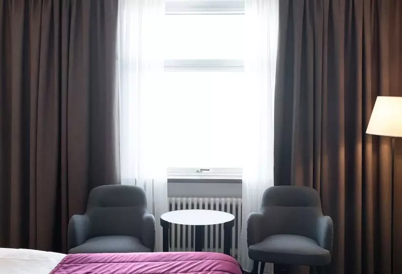Delüks Oda, Elite Stora Hotellet