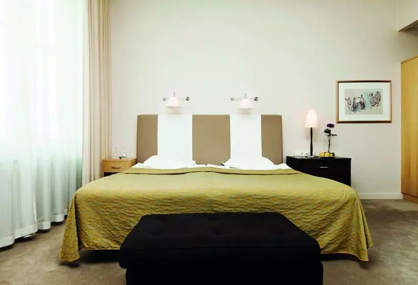 Standart Oda, Elite Stora Hotellet