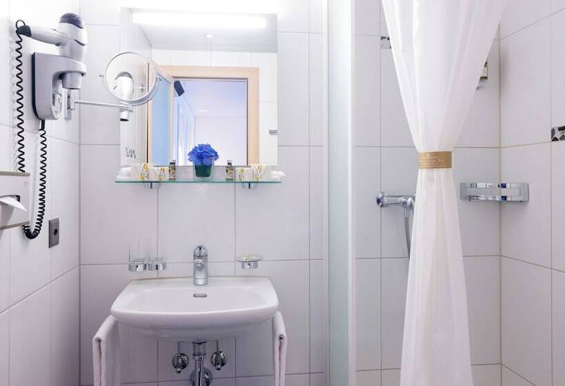 اتاق عادی یک تخته, Krone Unterstrass