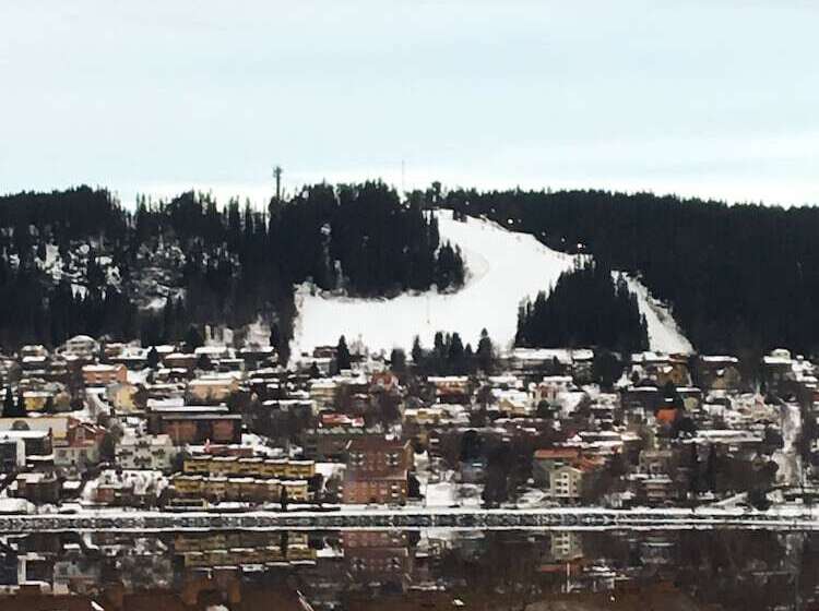 غرفة عائلية, L Ostersund