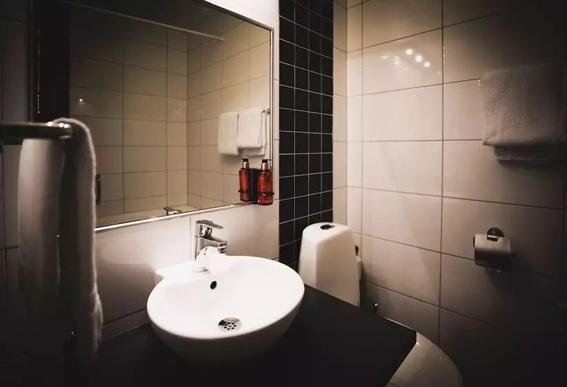 سوییت جونیور, L Ostersund