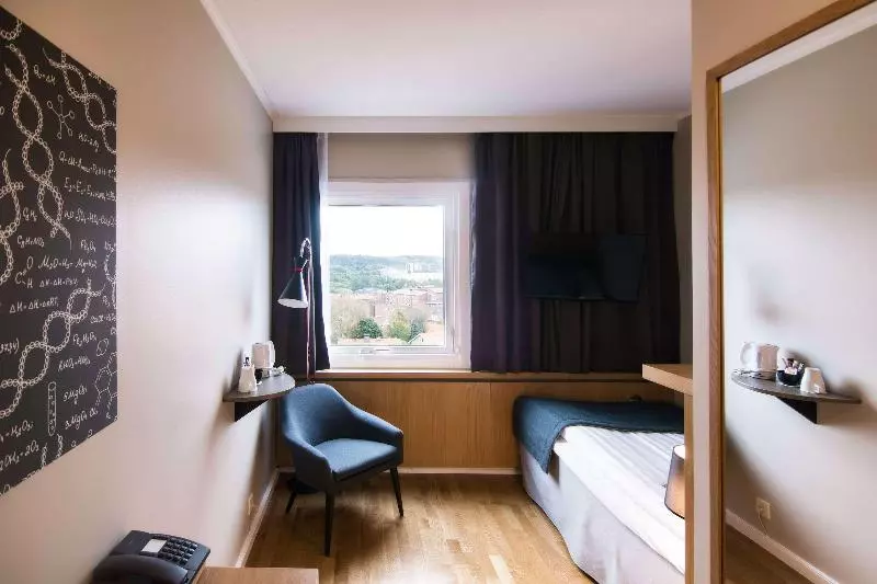 スタンダードシングルルーム, Comfort Hotel Panorama