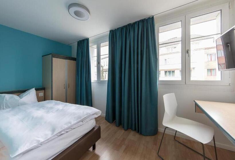 اتاق استاندارد یک نفره, Royal Hotel Zurich