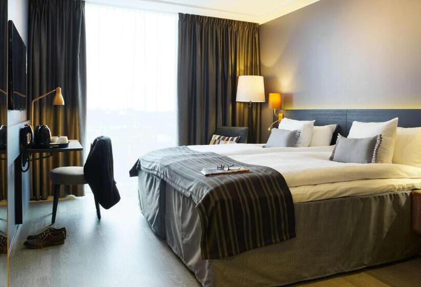 Superior-huone, Scandic Continental