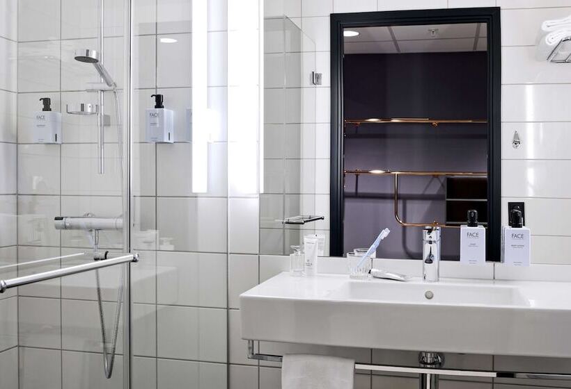 חדר סופריור, Scandic Continental