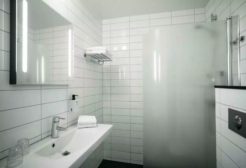 اتاق استاندارد, Scandic Jarva Krog