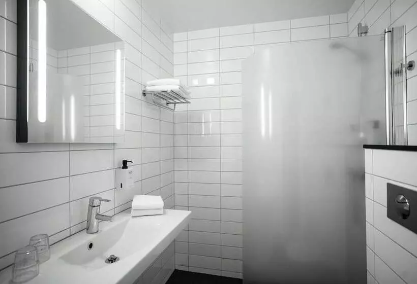 اتاق استاندارد, Scandic Jarva Krog