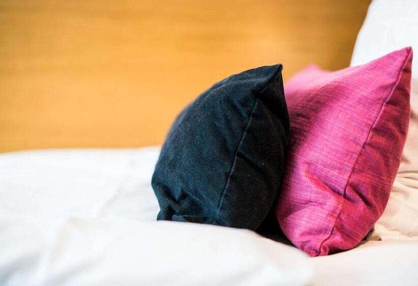 패밀리 룸, Scandic Jarva Krog