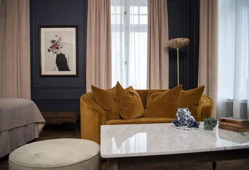 سوییت جونیور, The Vault Hotel, Worldhotels Crafted