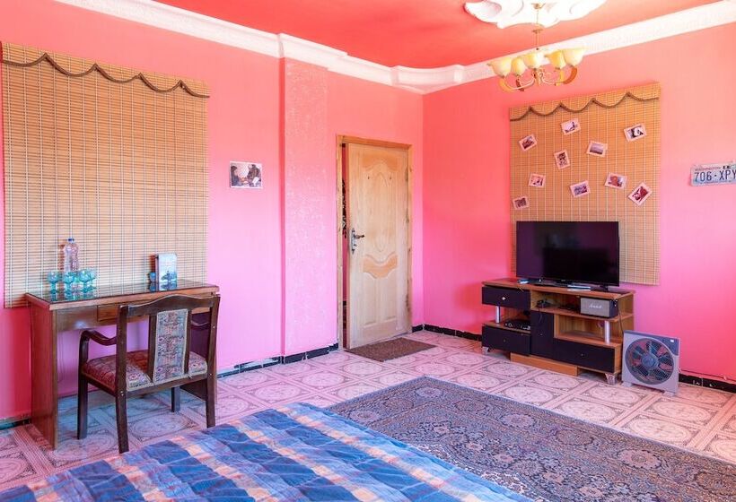 اتاق عادی با تخت دوبل, Bedouin Pink Ecohouse   Hostel