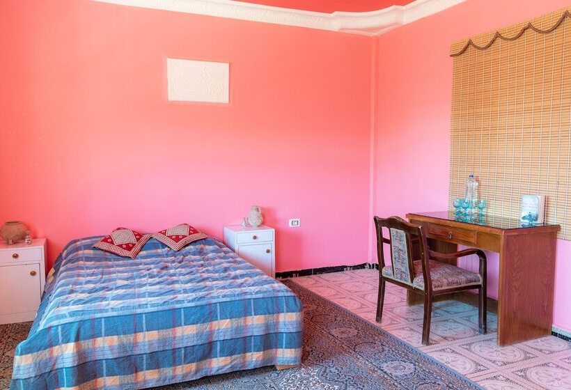 اتاق عادی با تخت دوبل, Bedouin Pink Ecohouse   Hostel