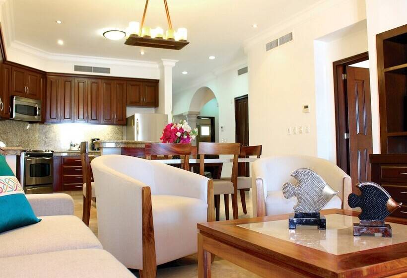 Люкс Deluxe 3 Спальни, Las Villas Hotel & Golf By Estrella Del Mar