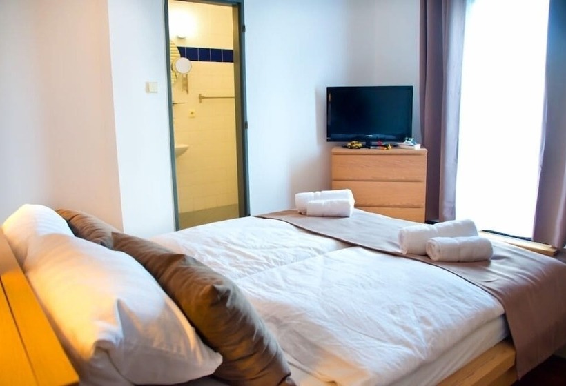 חדר סטנדרט עם מרפסת, A Museum Of Bricks