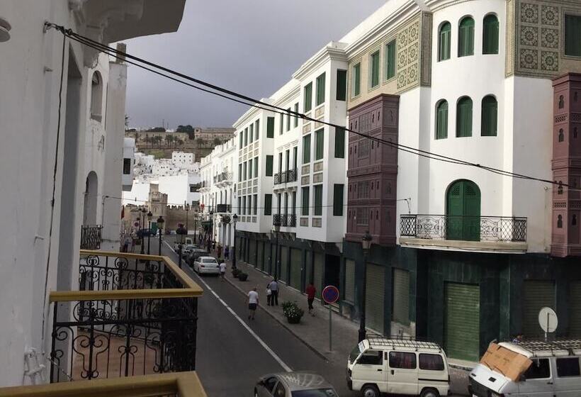 4인용 스탠다드 룸, Regina