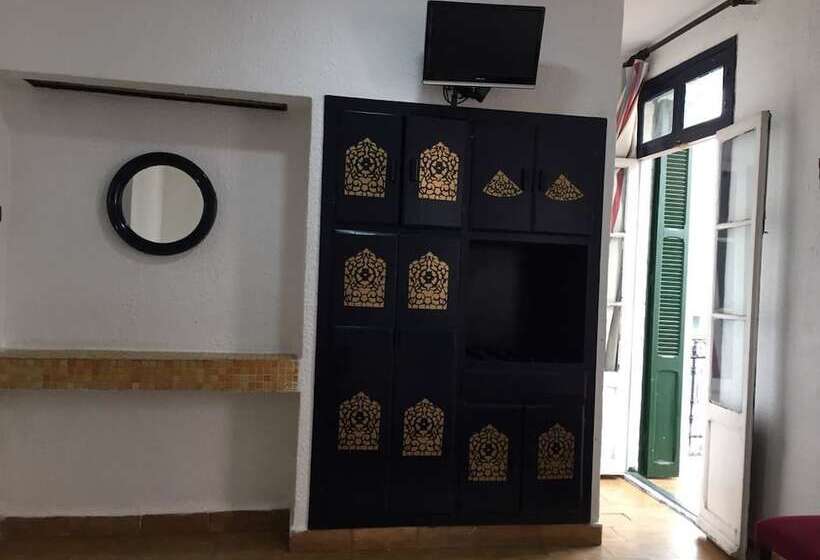 4인용 스탠다드 룸, Regina