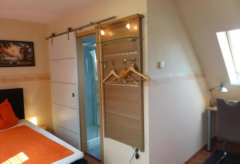 Standard Room, /restaurant Balkan