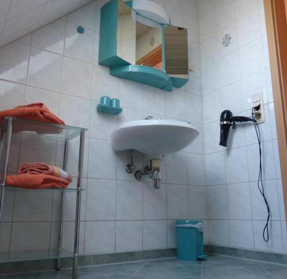 スタンダードルーム, /restaurant Balkan