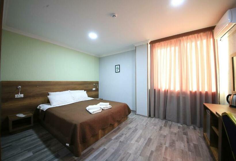 غرفة قياسية, Tolia