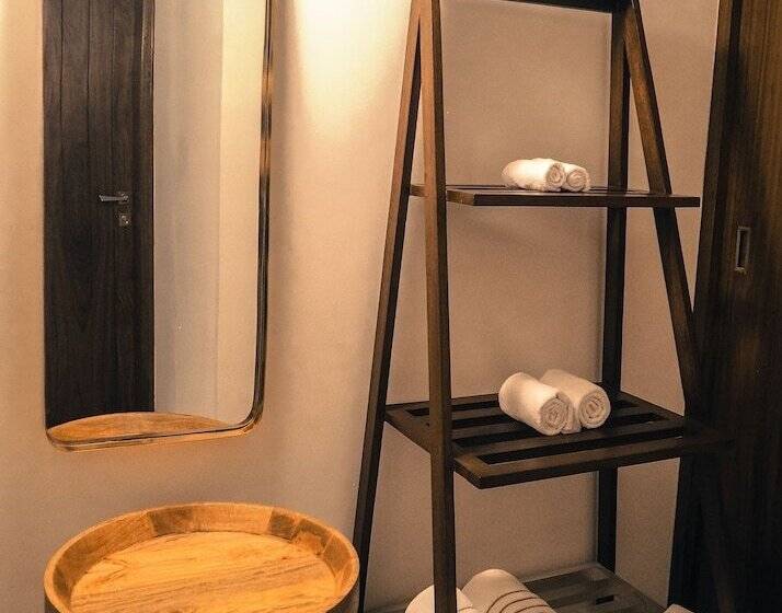 Deluxe Zimmer mit Balkon, Anamiva, Goa   Am Hotel Kollection