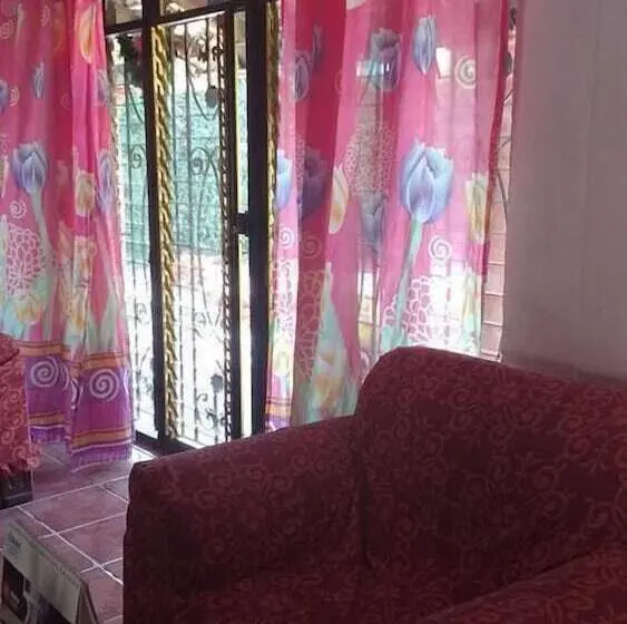 Familiekamer, El Sol