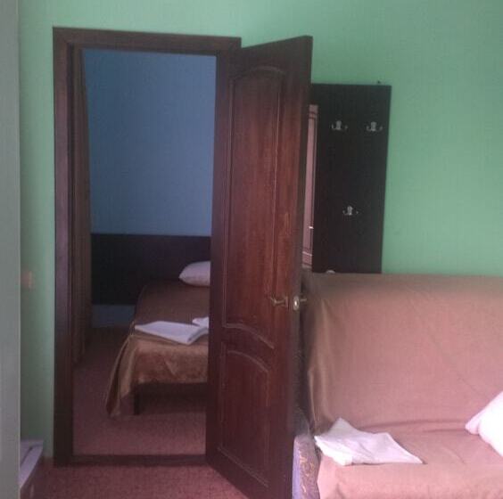 جناح عائلي غرفتين نوم, Guest House Vera