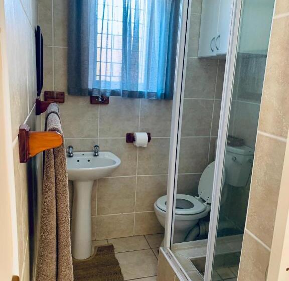 דירת חדר, Summerstrand Beach Lodge