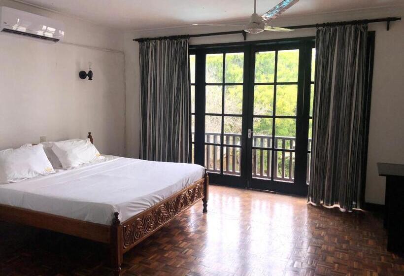 آپارتمان 3 خوابه, Wayside Beach Apartments