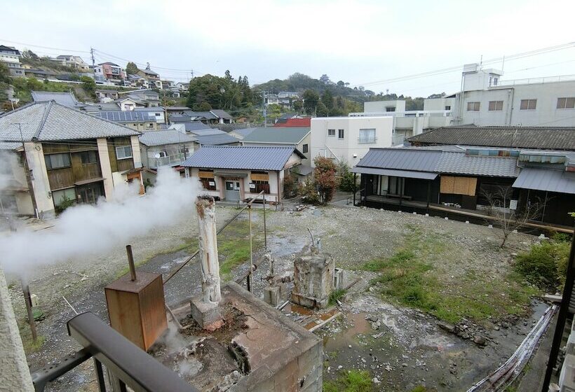 Трехместный Номер Комфорт, Beppu Kannawa Onsen Hiromiya