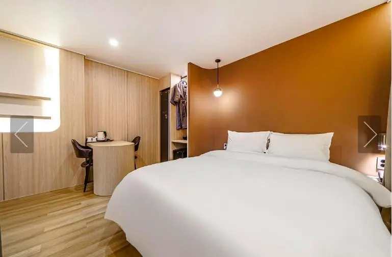 سوییت, Brown Dot Hotel Yeonsan
