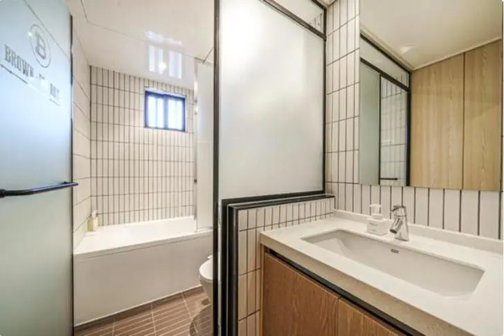 سوییت, Brown Dot Hotel Yeonsan