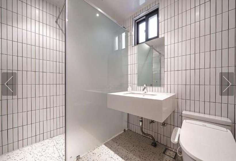 اتاق لوکس, Brown Dot Hotel Yeonsan