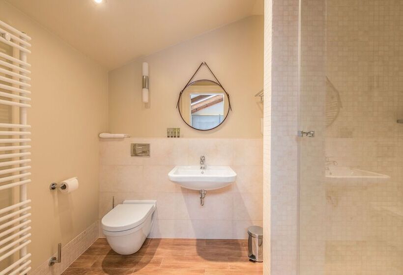 חדר סטנדרט, Pałac Warlity