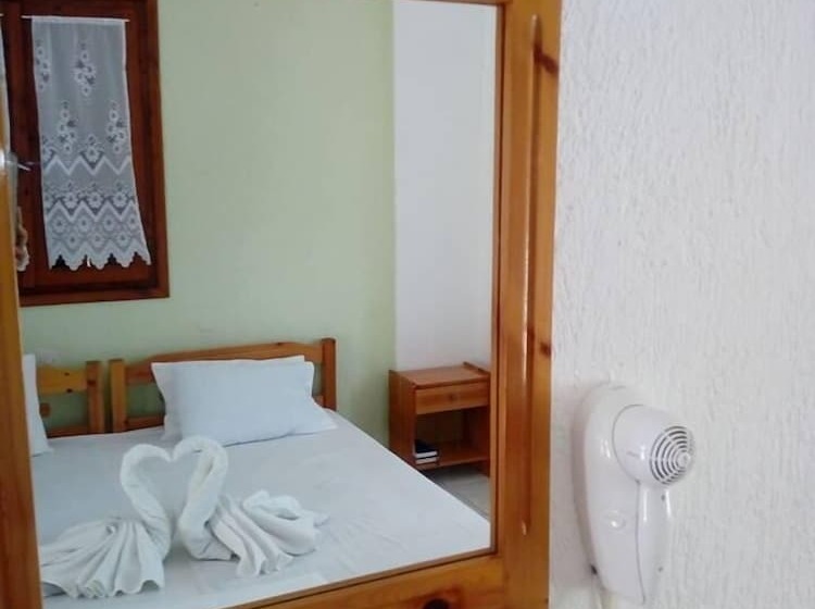 اتاق عادی, Villa Sandra