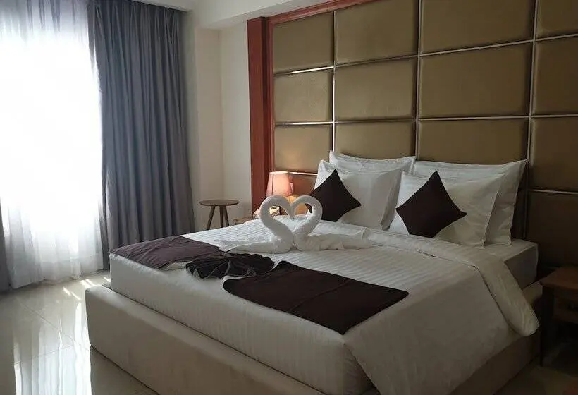 اتاق اجرایی, Summerset Continental Hotel By Usuma