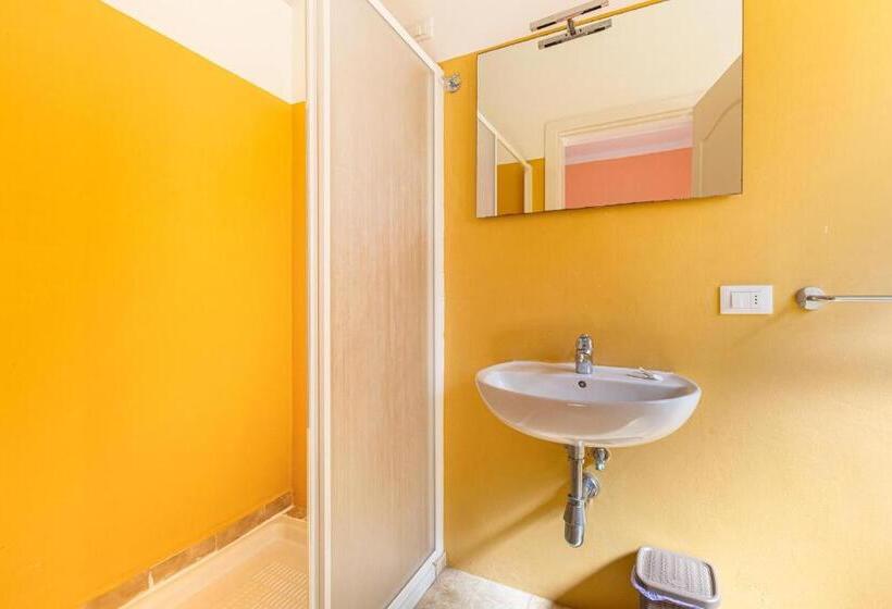 Четырехместный Номер Стандарт, B&b La Torre