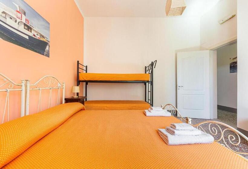 חדר סטנדרט לארבעה, B&b La Torre